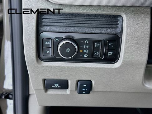 Used 2026 Ford F450 Platinum w/ Platinum Plus Package AWD/4WD image 14