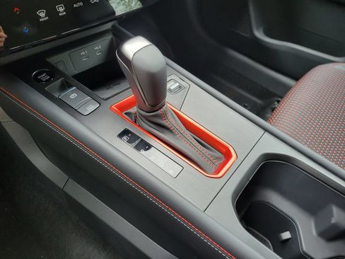 New 2026 Nissan Kicks SR w/ Cold Weather Package AWD/4WD image 8
