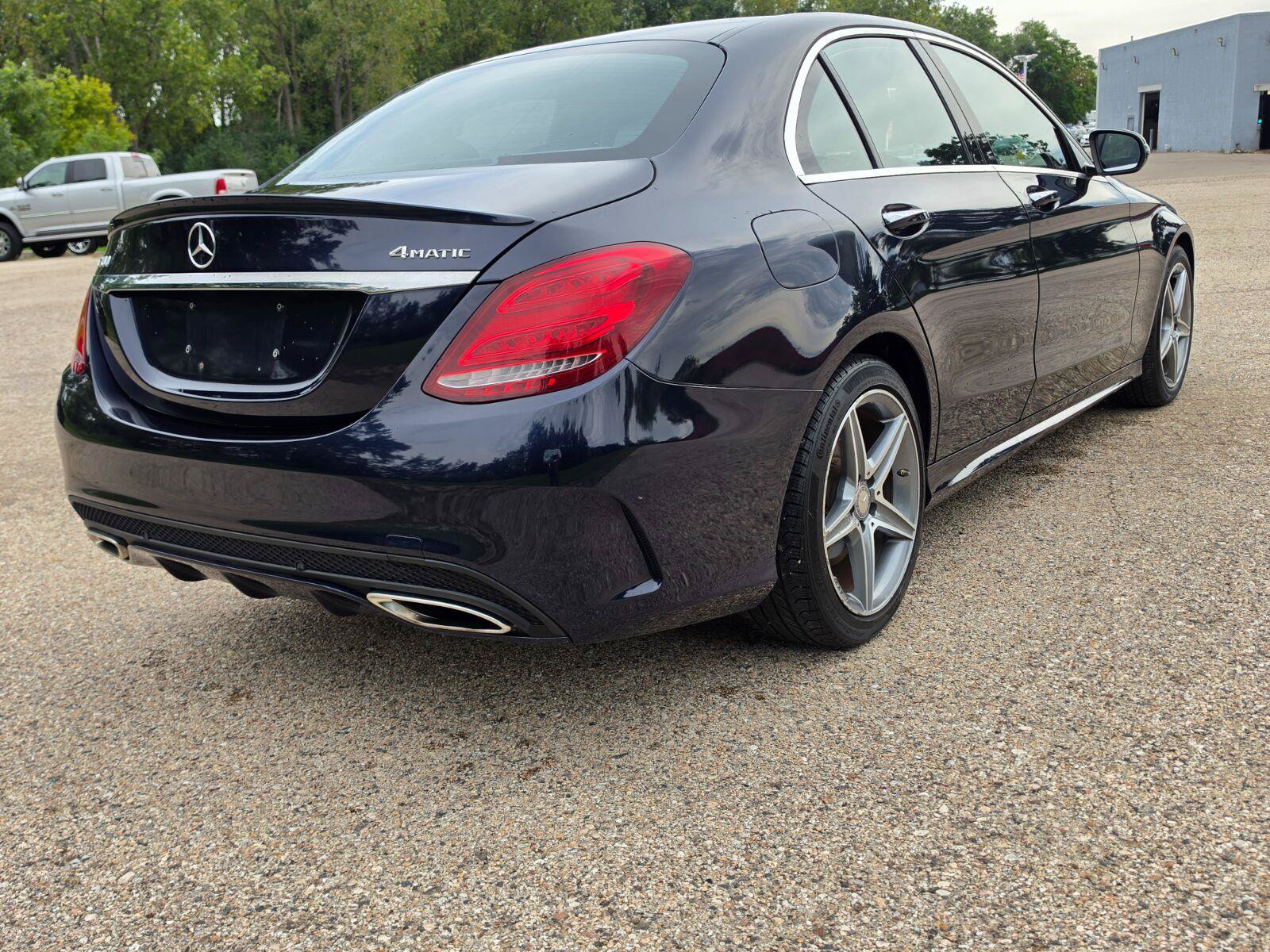 Used 2016 Mercedes-Benz C 300 4MATIC Sedan image 17