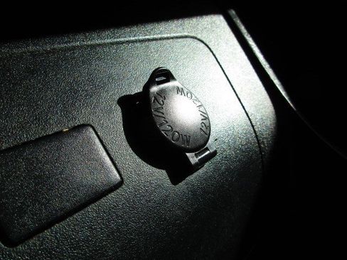 Used 2013 Toyota Prius Three image 26