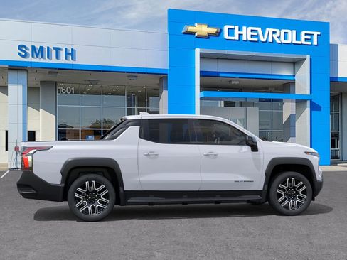 New 2026 Chevrolet Silverado EV LT image 29