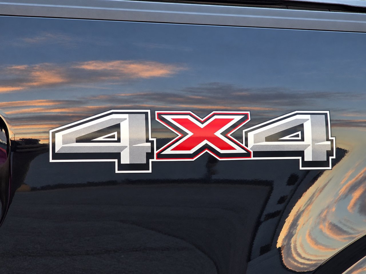 Used 2022 Ford F150 XLT w/ Equipment Group 302A High AWD/4WD image 10