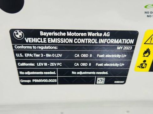 Used 2023 BMW i4 eDrive35 RWD image 63