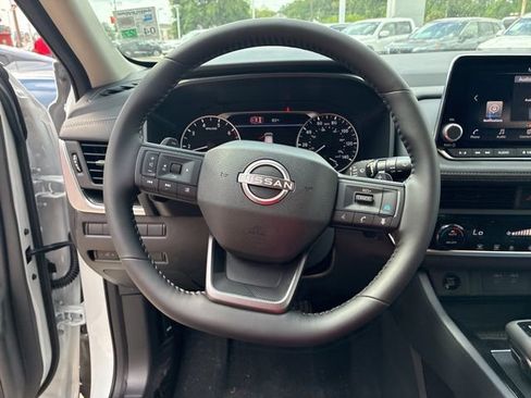 New 2026 Nissan Rogue SV FWD image 11