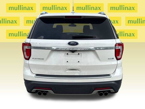 Used 2018 Ford Explorer Platinum AWD/4WD image 9
