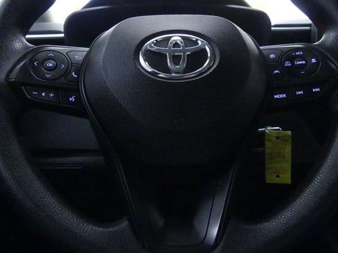 Used 2023 Toyota Corolla LE image 15