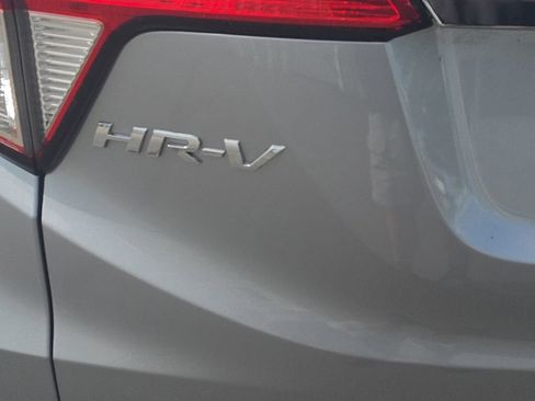 Used 2021 Honda HR-V EX-L image 7