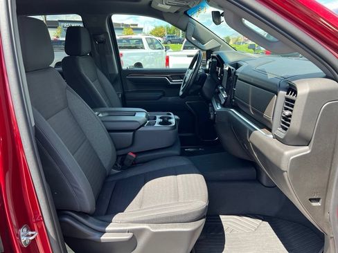 Certified 2022 Chevrolet Silverado 1500 RST AWD/4WD image 15