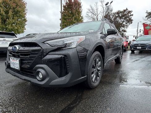 Used 2025 Subaru Outback Onyx Edition XT image 9