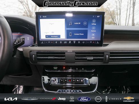 Certified 2023 Lincoln Corsair Reserve w/ Equipment Group 201A image 16