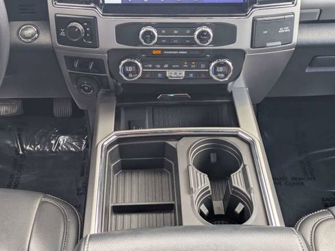 Used 2022 Ford F250 Lariat w/ Lariat Ultimate Package image 20