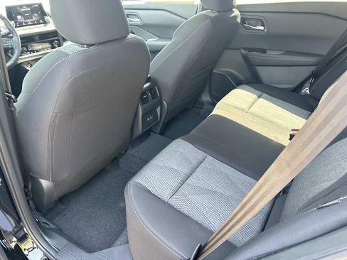 New 2026 Nissan Rogue SV AWD/4WD image 19