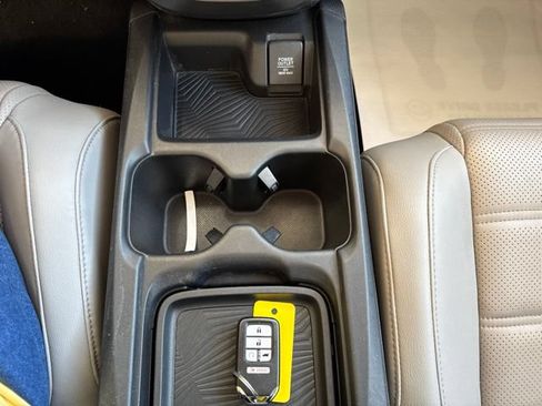 Used 2017 Honda CR-V Touring image 21