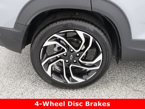 Used 2024 Chevrolet TrailBlazer RS image 6