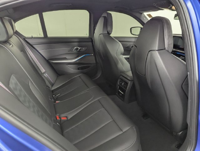 Used 2025 BMW M3 Competition w/ Executive Package AWD/4WD image 23
