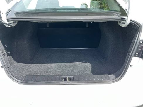 Used 2025 Nissan Versa S w/ Trunk Package FWD image 18
