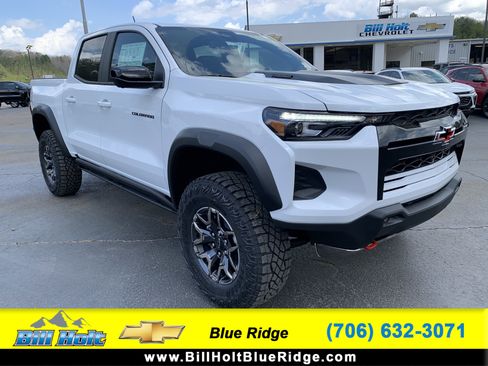 New 2026 Chevrolet Colorado ZR2 w/ Technology Package AWD/4WD image 1