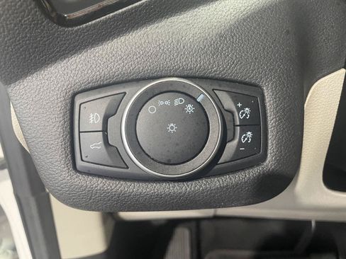 Used 2018 Ford Escape Titanium w/ Ford Safe & Smart Package AWD/4WD image 16