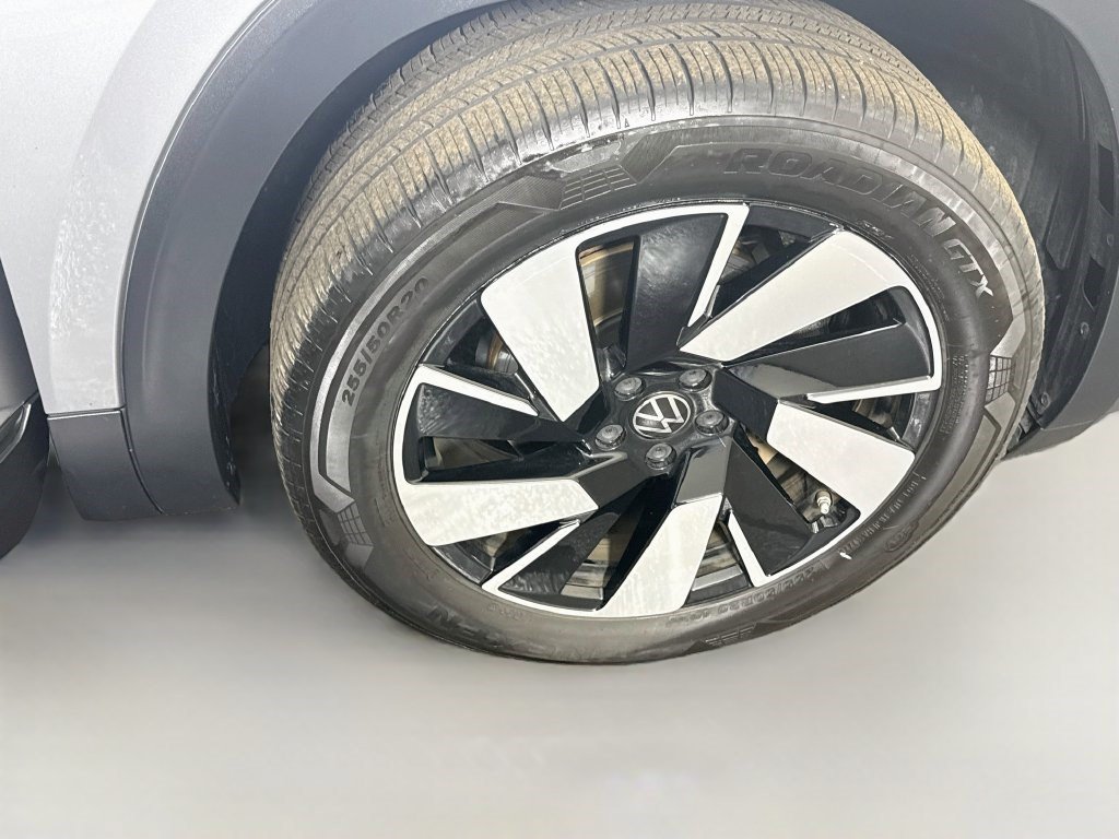 Used 2026 Volkswagen Atlas Cross Sport SE FWD image 31