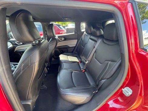 Certified 2025 Jeep Compass Limited AWD/4WD image 16