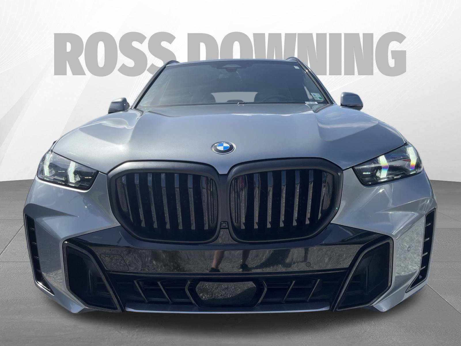 Used 2024 BMW X5 xDrive40i w/ M Sport Package AWD/4WD image 2