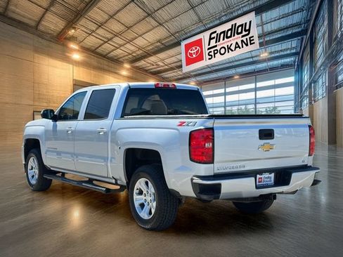 Used 2018 Chevrolet Silverado 1500 LT w/ All Star Edition AWD/4WD image 6