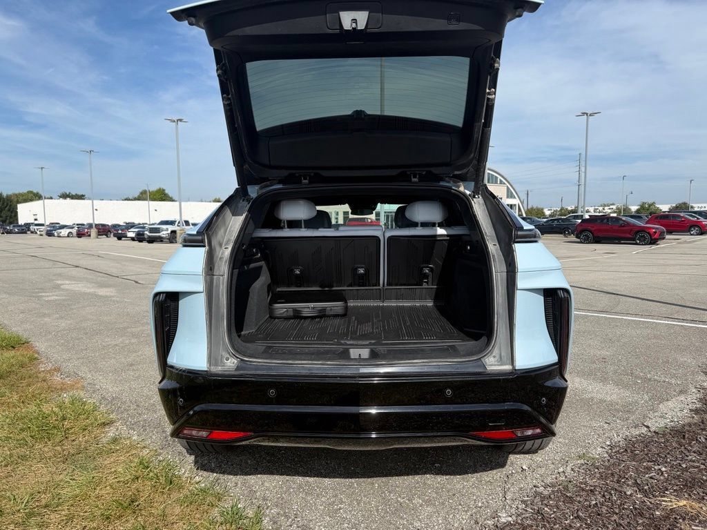 Certified 2024 Cadillac Lyriq Sport w/ LPO, Floor Liner Package AWD/4WD image 14