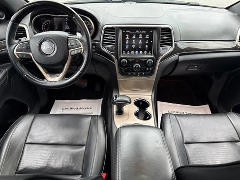 Used 2014 Jeep Grand Cherokee Overland w/ Advanced Technology Group AWD/4WD image 22