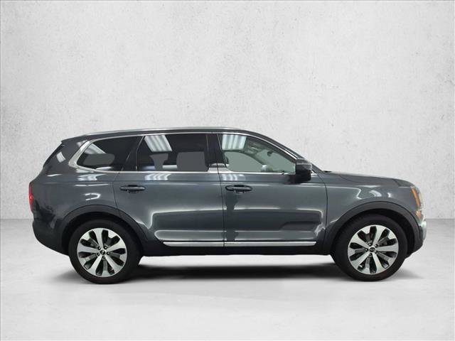 Used 2020 Kia Telluride EX w/ EX Premium Package AWD/4WD image 5