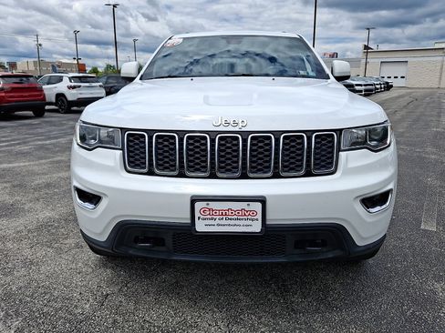 Used 2020 Jeep Grand Cherokee Laredo w/ Quick Order Package 2BN North AWD/4WD image 4