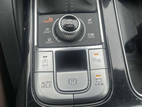 Certified 2021 Kia Telluride SX w/ SX Prestige Package AWD/4WD image 39