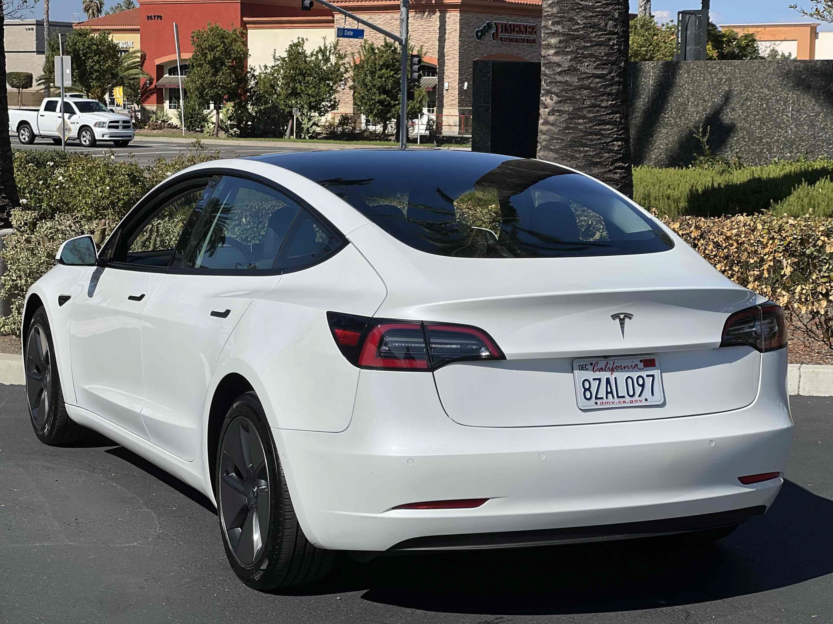 Used 2022 Tesla Model 3 RWD image 23