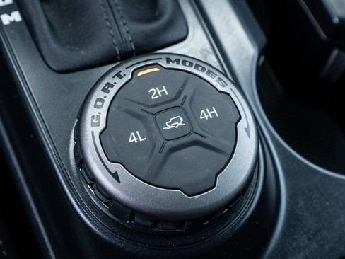 Used 2024 Ford Bronco Black Diamond image 23