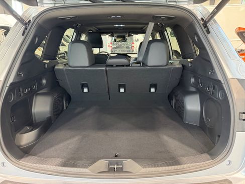 Used 2025 Subaru Forester Limited AWD/4WD image 8