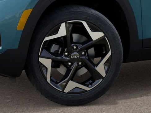 New 2026 Kia Seltos S FWD image 9
