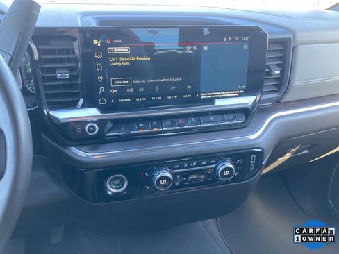 Certified 2024 GMC Sierra 1500 SLT image 22