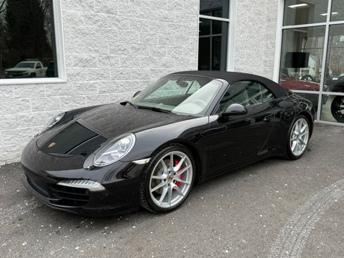 Used 2014 Porsche 911 Carrera S image 2