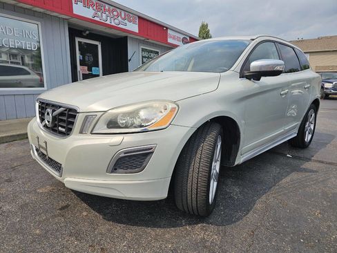 Used 2012 Volvo XC60 T6 R-Design image 2