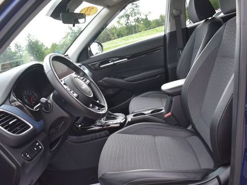 Used 2023 Kia Seltos S w/ Navigation Package AWD/4WD image 20