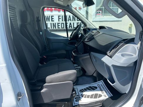 Used 2018 Ford Transit 150 130 Low Roof RWD image 23