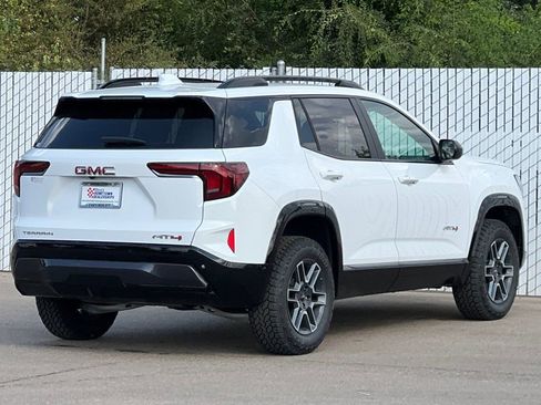 New 2026 GMC Terrain AT4 AWD/4WD image 4