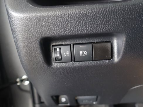 Used 2024 Toyota RAV4 XLE image 18