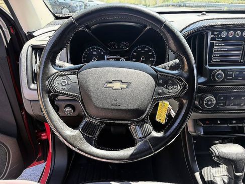 Used 2018 Chevrolet Colorado LT AWD/4WD image 13