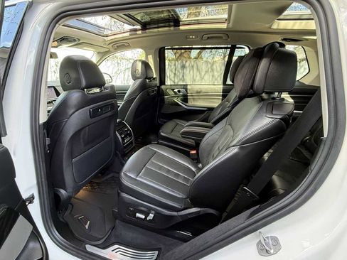 Used 2020 BMW X7 xDrive40i w/ Premium Package image 7