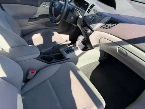 Used 2012 Honda Civic LX image 12