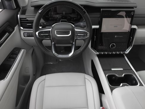 New 2026 GMC Acadia Denali w/ Super Cruise Package FWD image 14