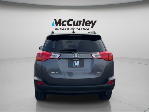 Used 2015 Toyota RAV4 XLE AWD/4WD image 5