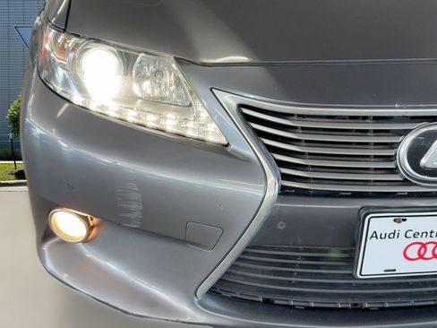 Used 2013 Lexus ES 350 4dr Sdn image 8