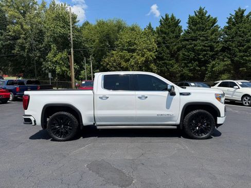 Used 2020 GMC Sierra 1500 Denali w/ Denali Ultimate Package AWD/4WD image 9