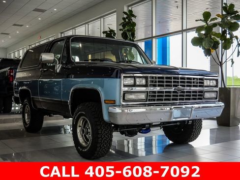 Used 1989 Chevrolet Blazer 4WD image 2
